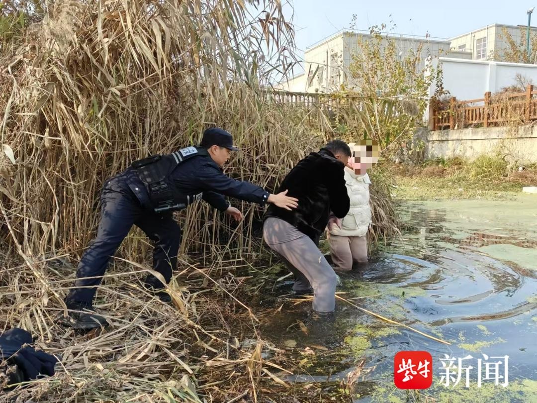 暖心救援！海安民警与辅警默契配合，成功救下跳河女子  第2张