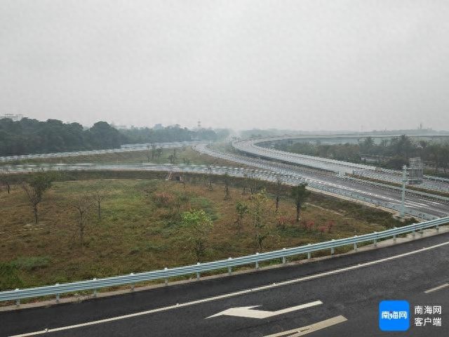 抢先体验！G9812高速公路延长线即将开通，琼海镇镇通高速时代来临