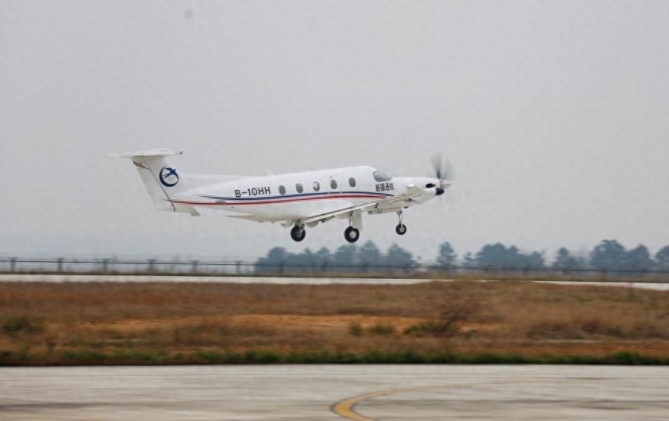 川渝低空航线首航成功！北川至达州、梁平通勤时间缩短至2小时以内  第1张