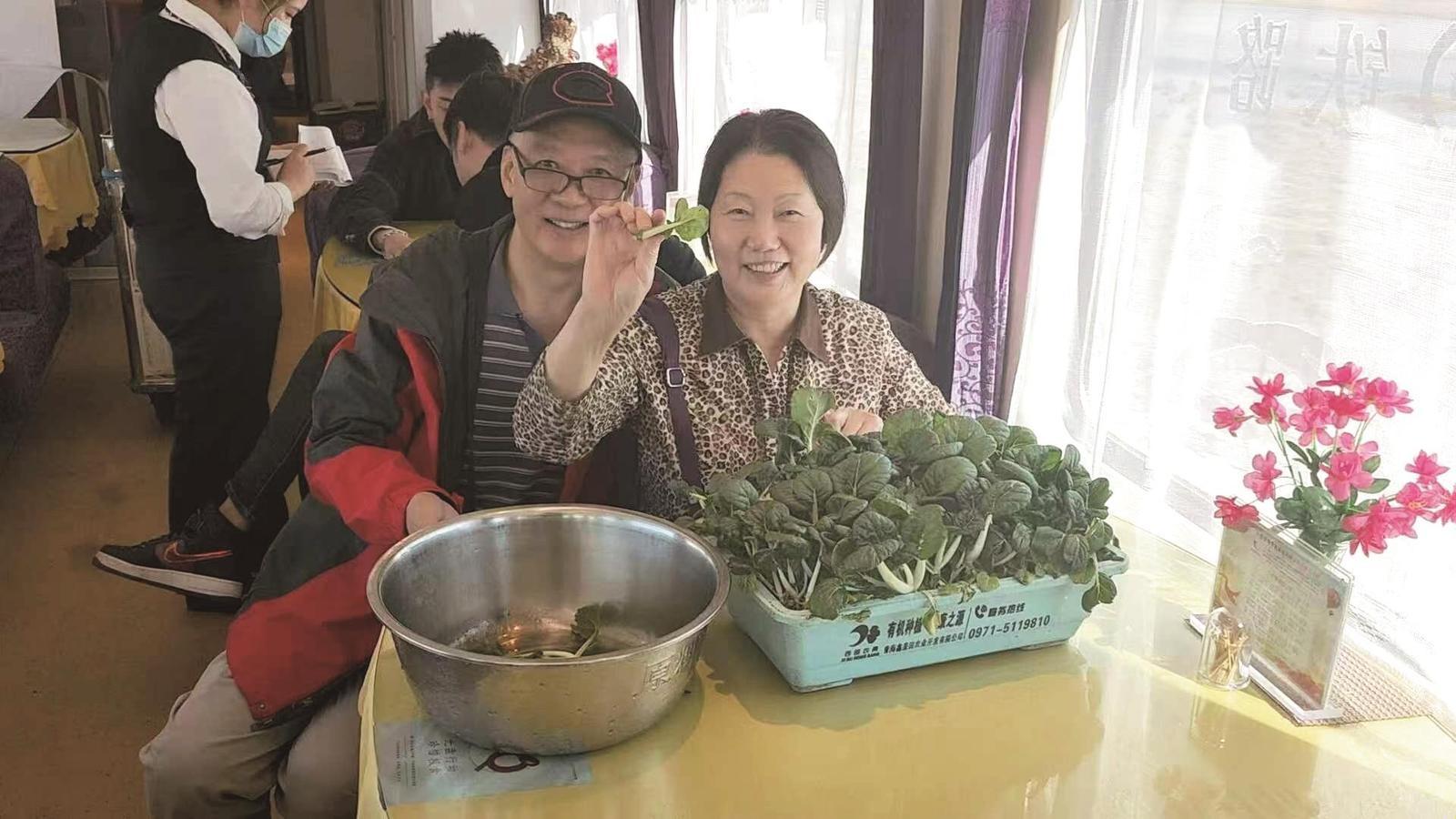 你见过可以自己摘菜的列车餐车吗？快来体验吧  第2张