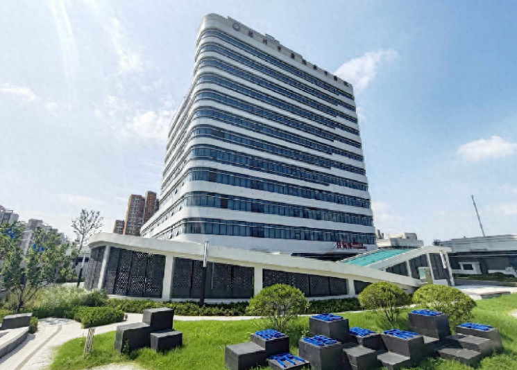 广陵区中医院及公共卫生中心异地新建项目即将投入使用  第1张