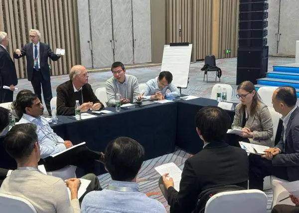 青年科学家大会：科研突破，是厚积薄发还是趁早趁早？  第2张