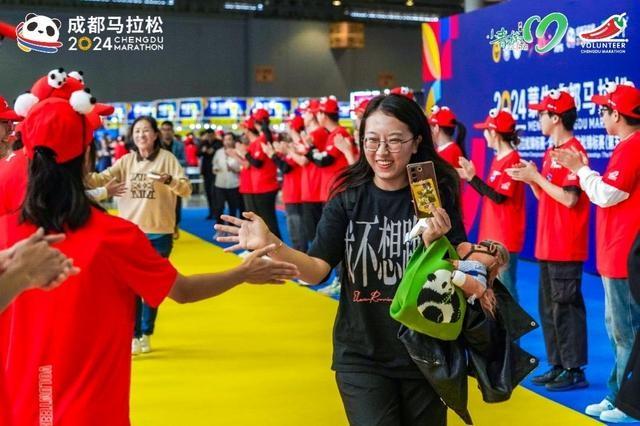 6269 名成马小辣椒志愿者，35000 名参赛选手，这场体育盛会太燃了  第2张