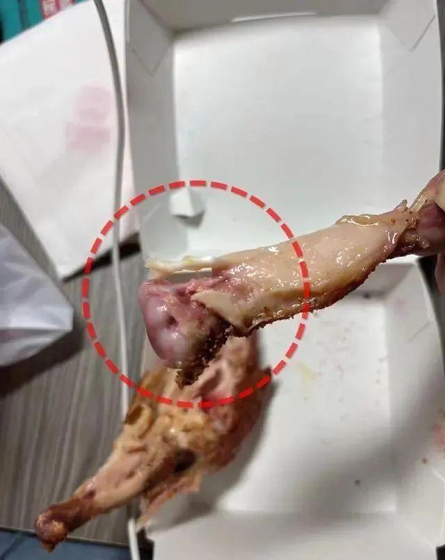 塔斯汀汉堡又被曝吃出生肉！食品安全问题何时休？  第2张
