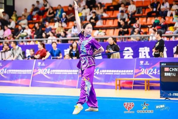 上海武术总决赛:火焰蓝武术队成亮点,精彩自创套路震撼全场 第2张 上海武术总决赛:火焰蓝武术队成亮点,精彩自创套路震撼全场 第2张