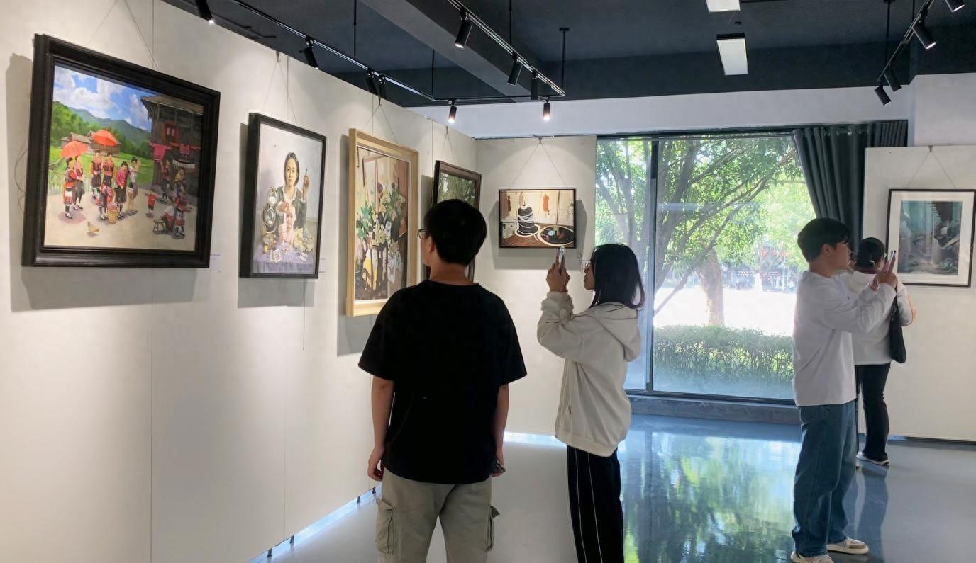 1805 件作品齐聚！2024 发现雁山广西美术作品展盛大开幕