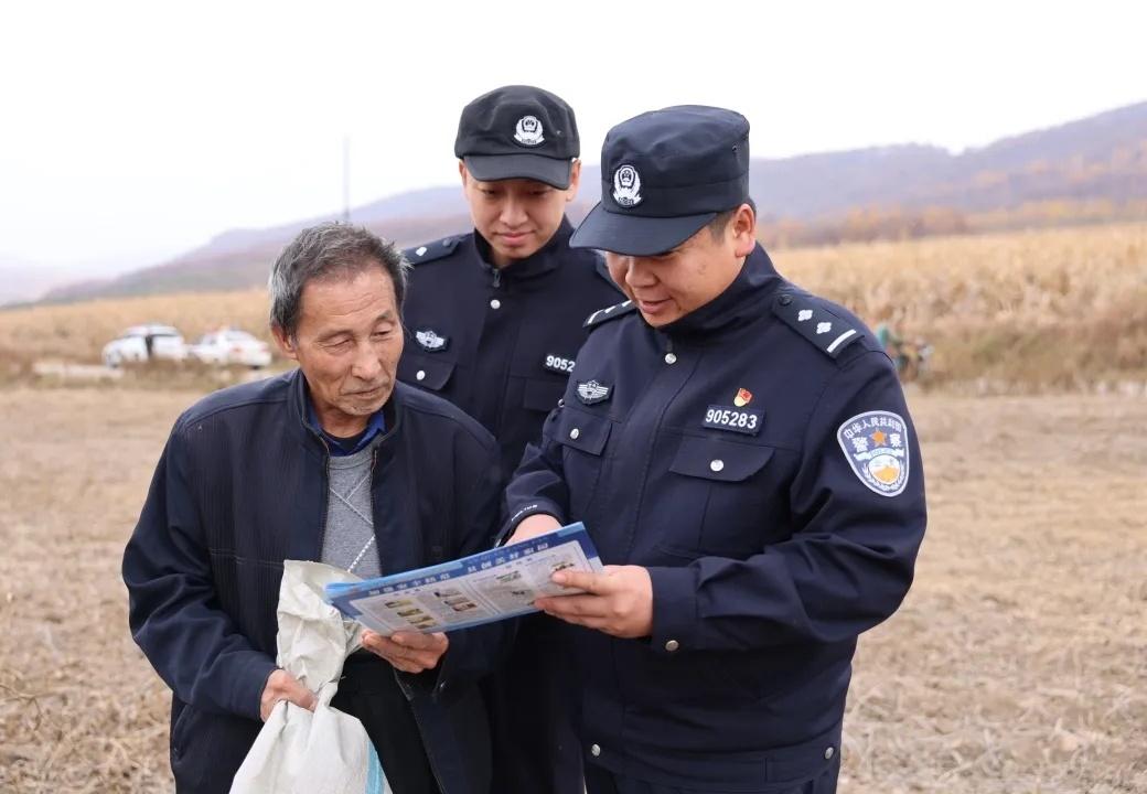 和龙市公安局秋季勤务清查整治，全力维护社会和谐稳定  第2张