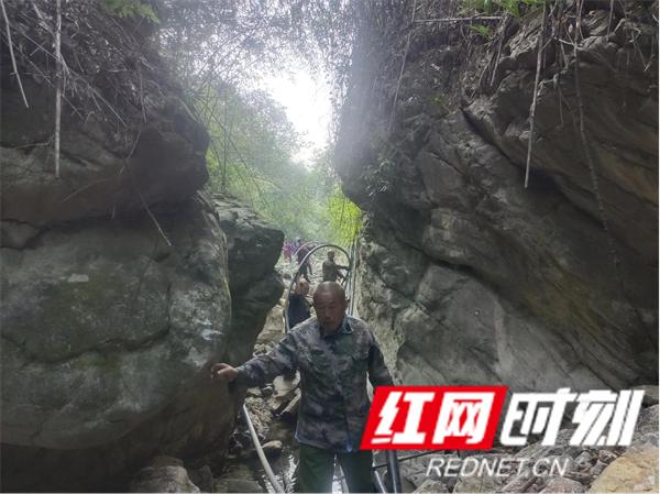干旱中的奇迹：康庄村500人齐心协力，一个月内寻得三处泉水，解决饮水危机  第4张