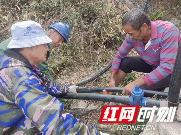 干旱中的奇迹：康庄村500人齐心协力，一个月内寻得三处泉水，解决饮水危机  第5张