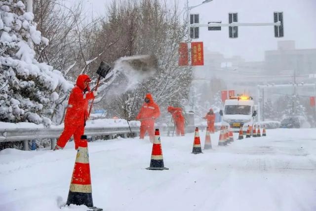 甘肃山丹县紧急驰援：寒潮来袭，张掖速度温暖风雪夜归人  第3张