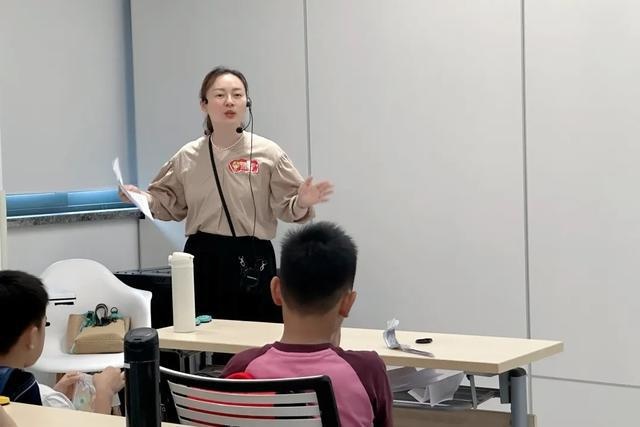 宝山区总工会创新案例入选！三建三说三进，劳模工匠进校园行动震撼启动  第11张