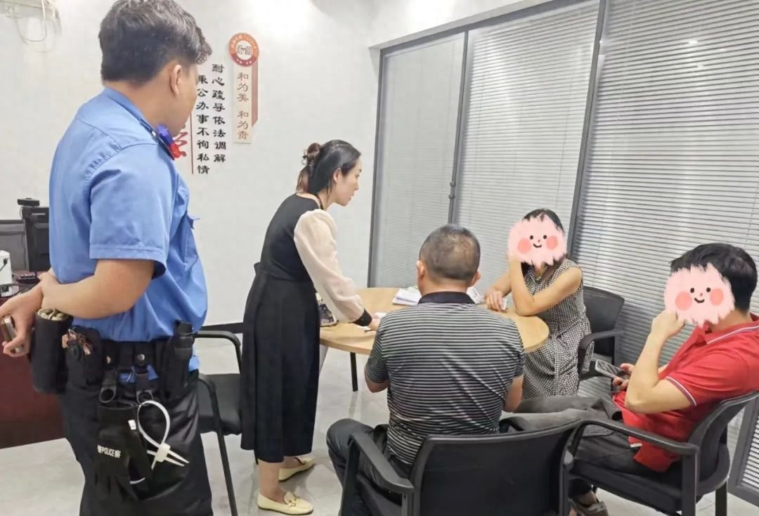 横沥法庭夜幕下的正义：微‘沥’量系列报道，发现平凡中的不凡力量