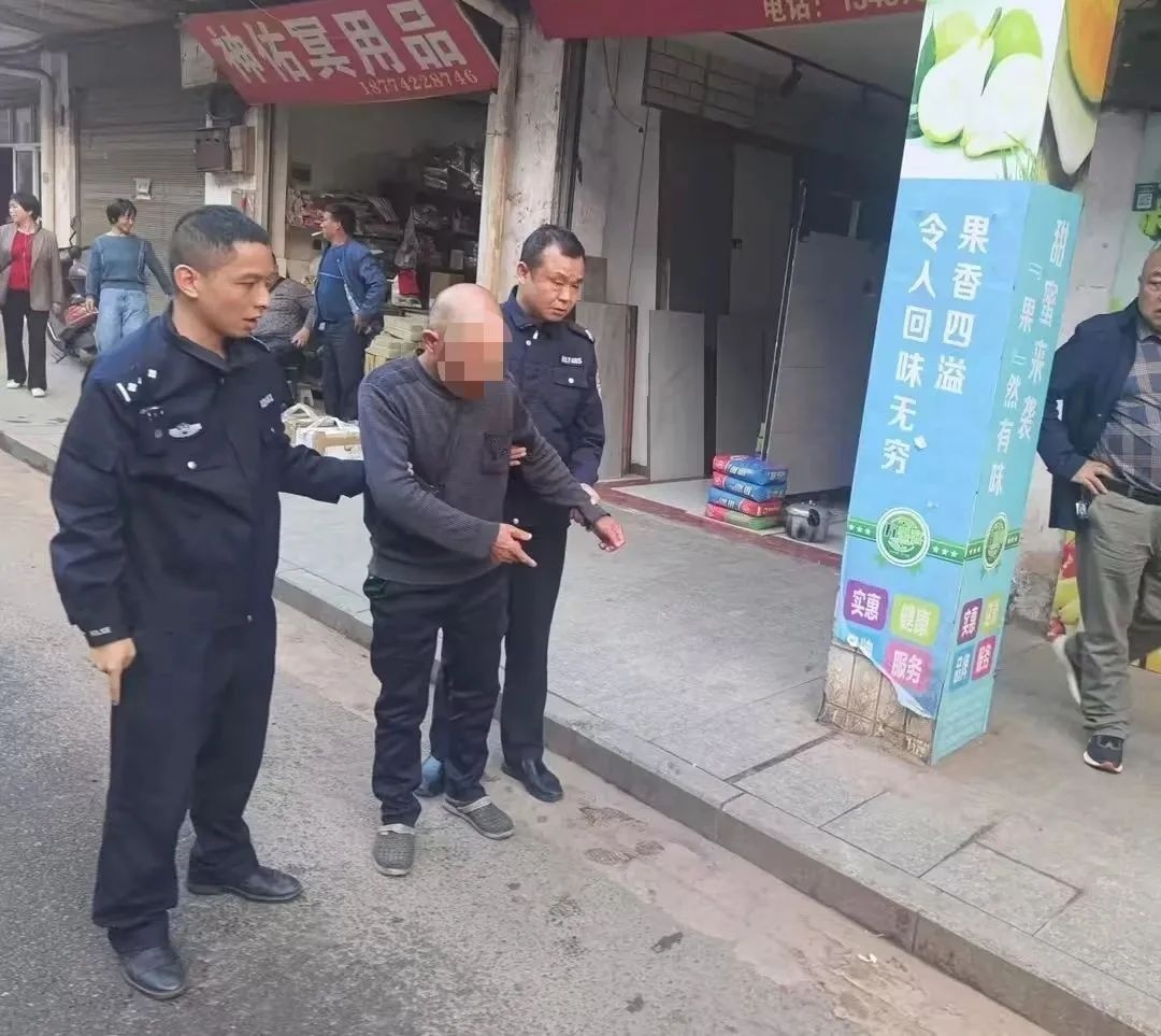 冬季行动显神威！渣江派出所连破9起盗窃案，群众锦旗相赠，挽回损失近万元  第2张