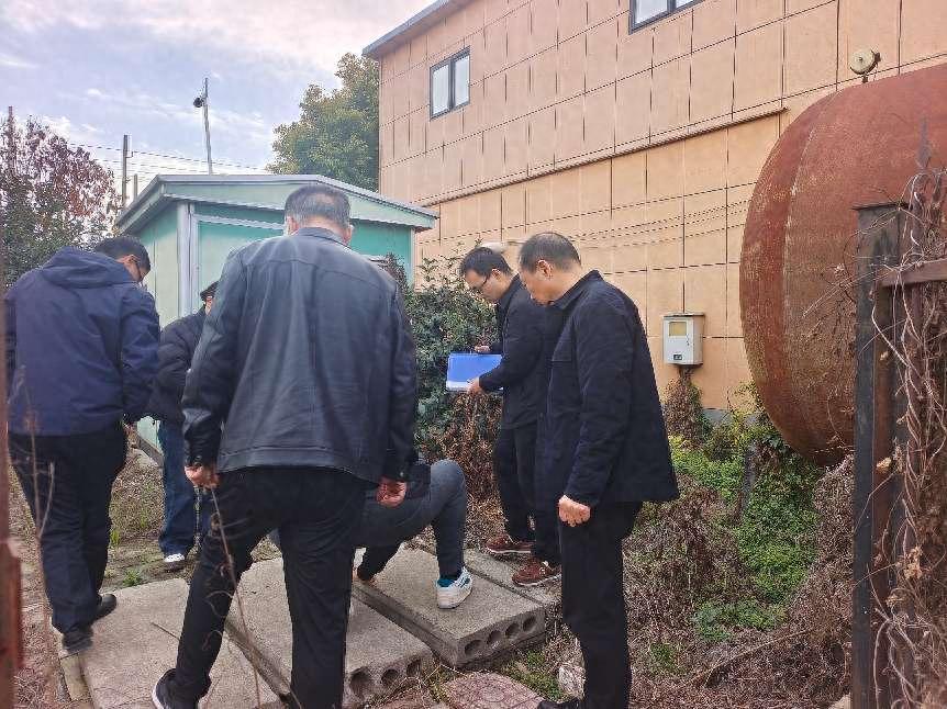 郾城区水利局联合市水利局开展双随机一公开抽查，全面提升水资源管理水平  第1张