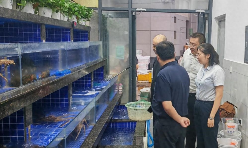 秋风起蟹脚黄，华夏银行助力海头镇梭子蟹市场资金周转，月需2000万压力大减  第1张
