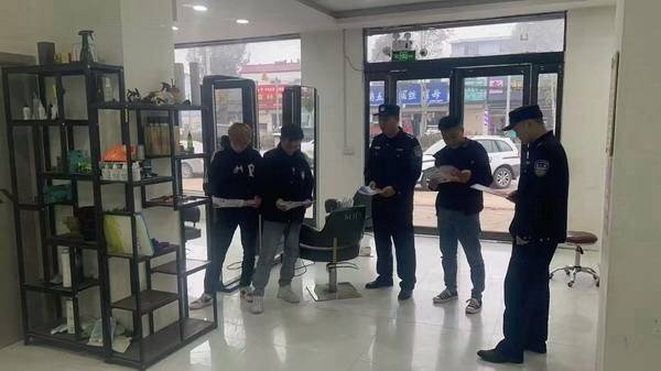 揭秘网络谣言：民警深入企业，教你如何识破谣言，保护自己  第3张