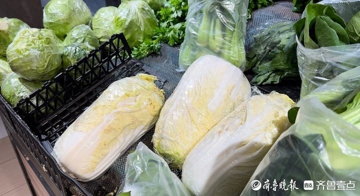 天冷菜价微涨，济南市民菜篮子依然稳当！揭秘蔬菜价格背后的秘密  第1张