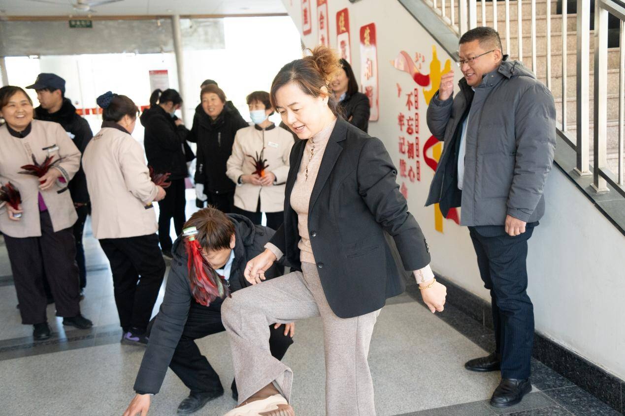 踢毽子也能这么精彩？济南高新区这场趣味比赛让人大开眼界  第4张