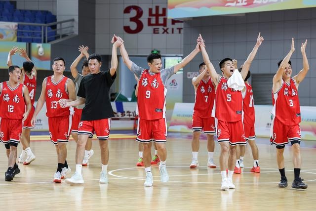 44比40！海南队险胜广东队，晋级决赛，赛场上的每一分都扣人心弦  第4张