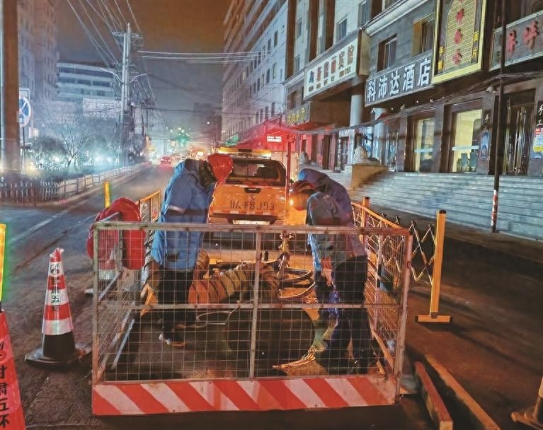 12小时奋战！甘肃昆仑燃气公司为兰州市交通大会战按下快进键，3.36万用户供气无忧  第1张