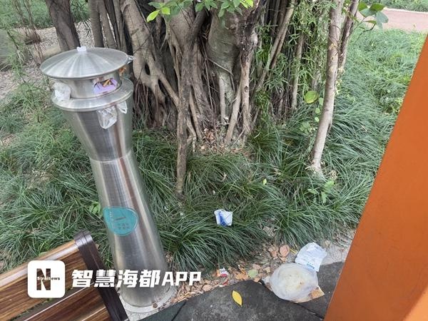 福州串珠公园美景被垃圾掩盖，市民呼吁紧急清理  第3张