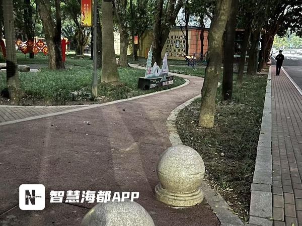 福州串珠公园美景被垃圾掩盖，市民呼吁紧急清理  第5张