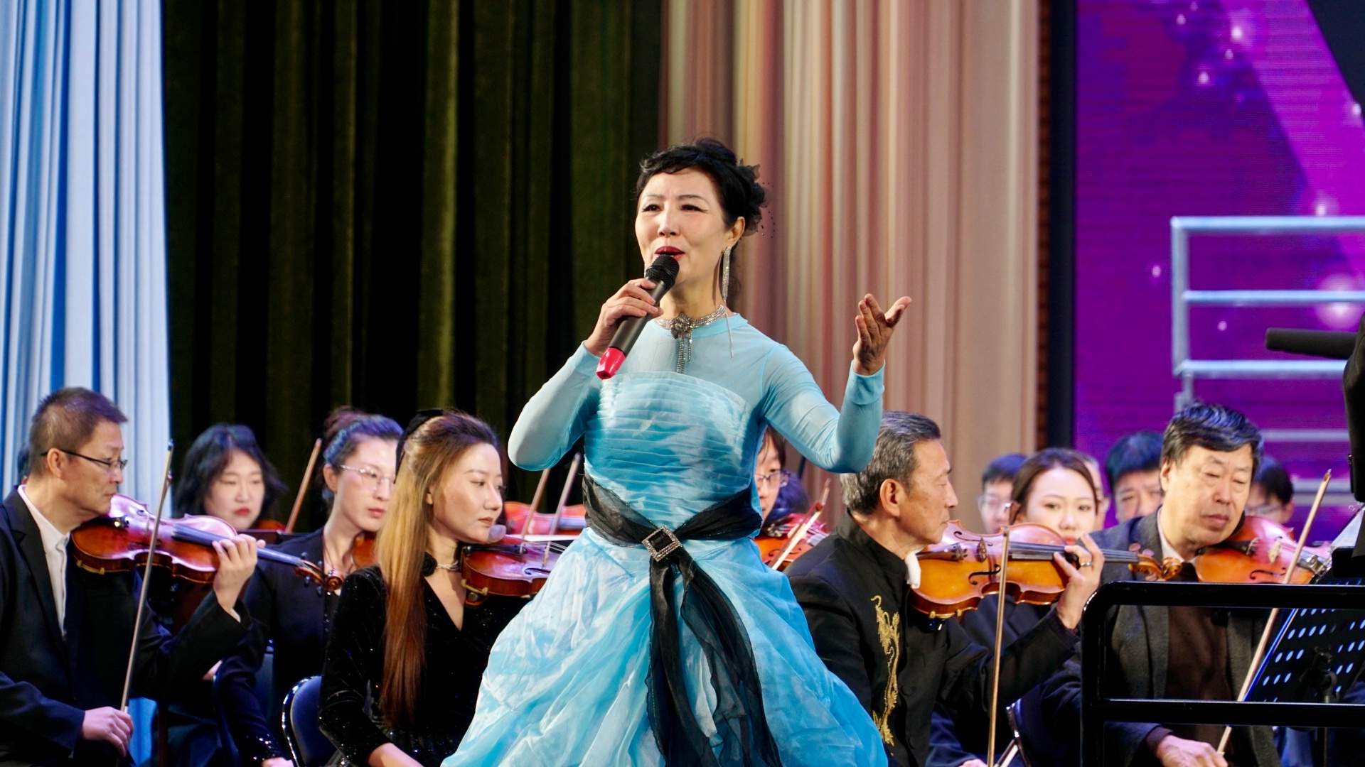 2025银川之春群众新年音乐会：艺术家精湛演奏引爆全场，你绝对不能错过的视听盛宴  第2张