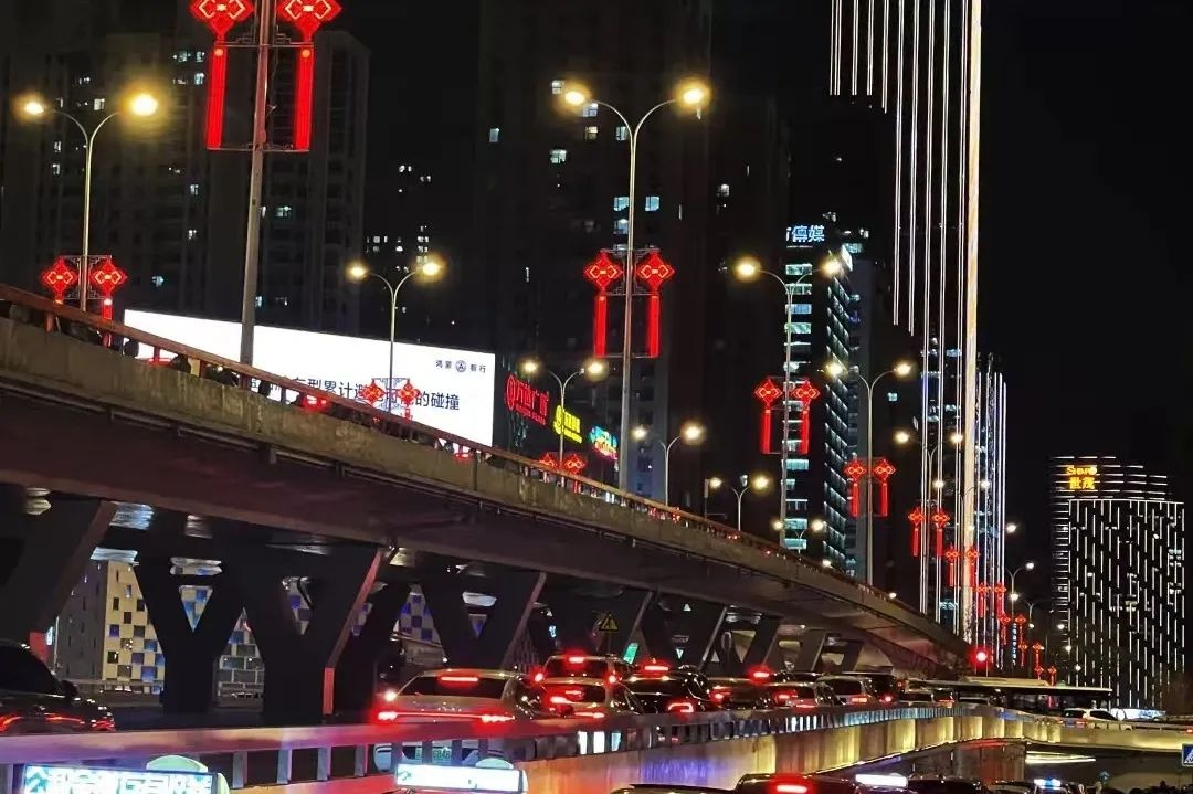 跟着小辽探辽宁：揭秘沈阳新年隐藏的烟火风味与节日美景  第3张