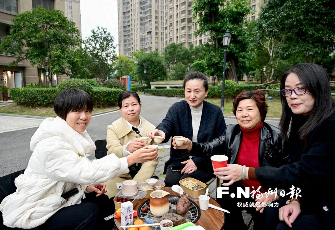 两岸同胞围炉煮茶迎新春，福州这场活动让台胞萧靖感受到家的温暖