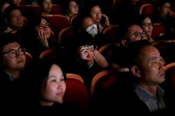 轮椅上的舞者：十年人间，希望之家的梦想与绽放  第2张