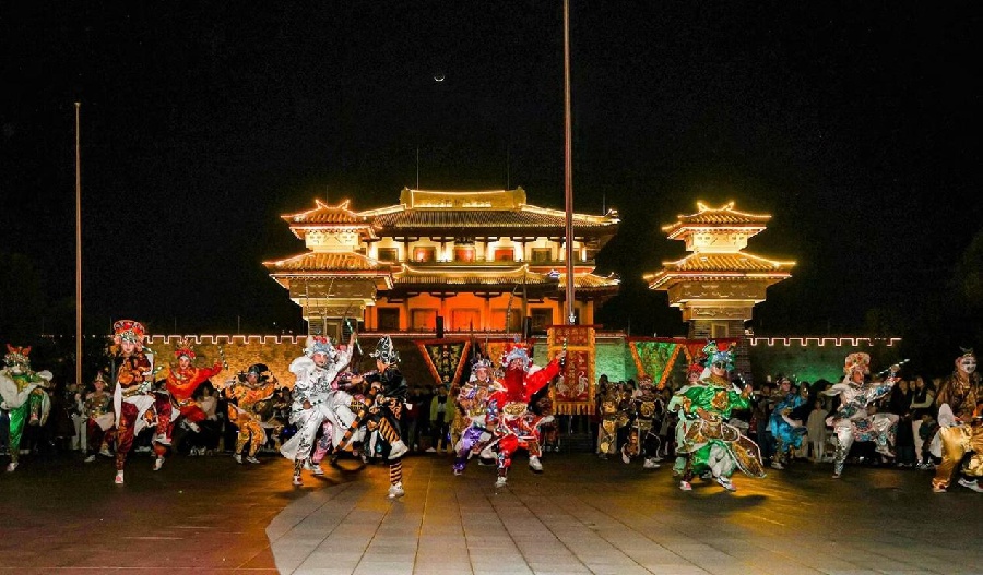 珠江街元旦文艺演出震撼来袭！三大篇章带你领略潮起珠江畔的壮丽画卷  第5张