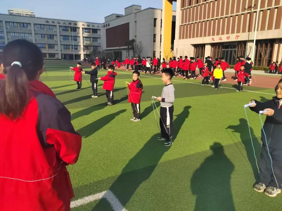 西安市未央区第一学校如何通过综合素质评价活动全面提升学生综合素养？  第2张