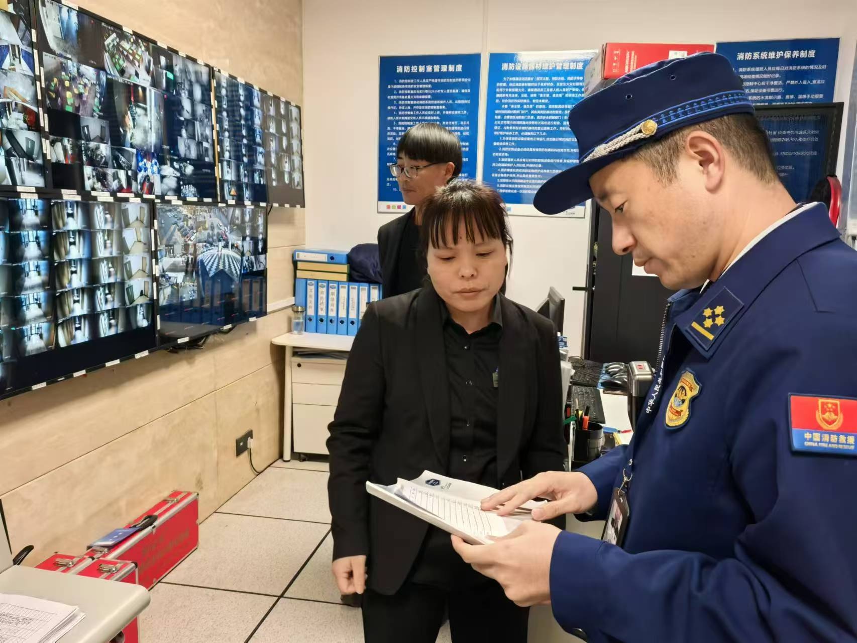 石景山区夜查行动：15个检查组发现106处火灾隐患，你的安全有保障吗？  第2张