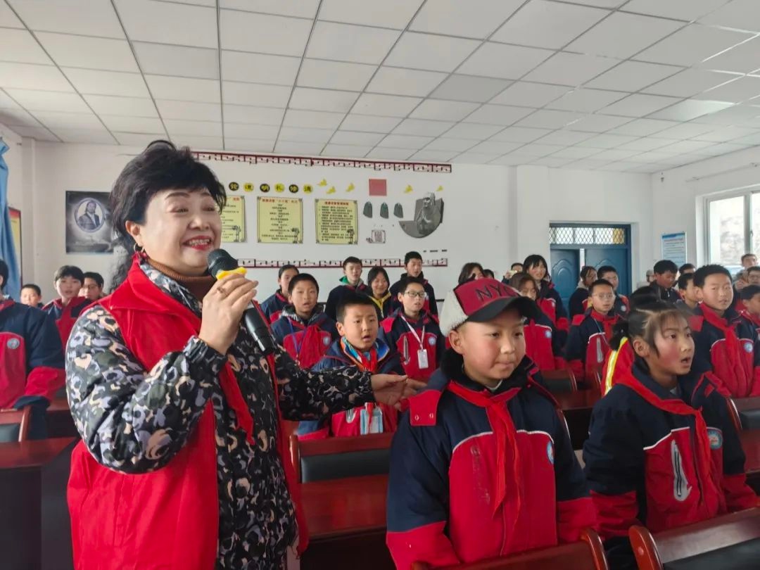 双向奔赴，邻里守望：兰州市2024暖冬行动如何让山区学校充满歌声与欢笑？  第3张