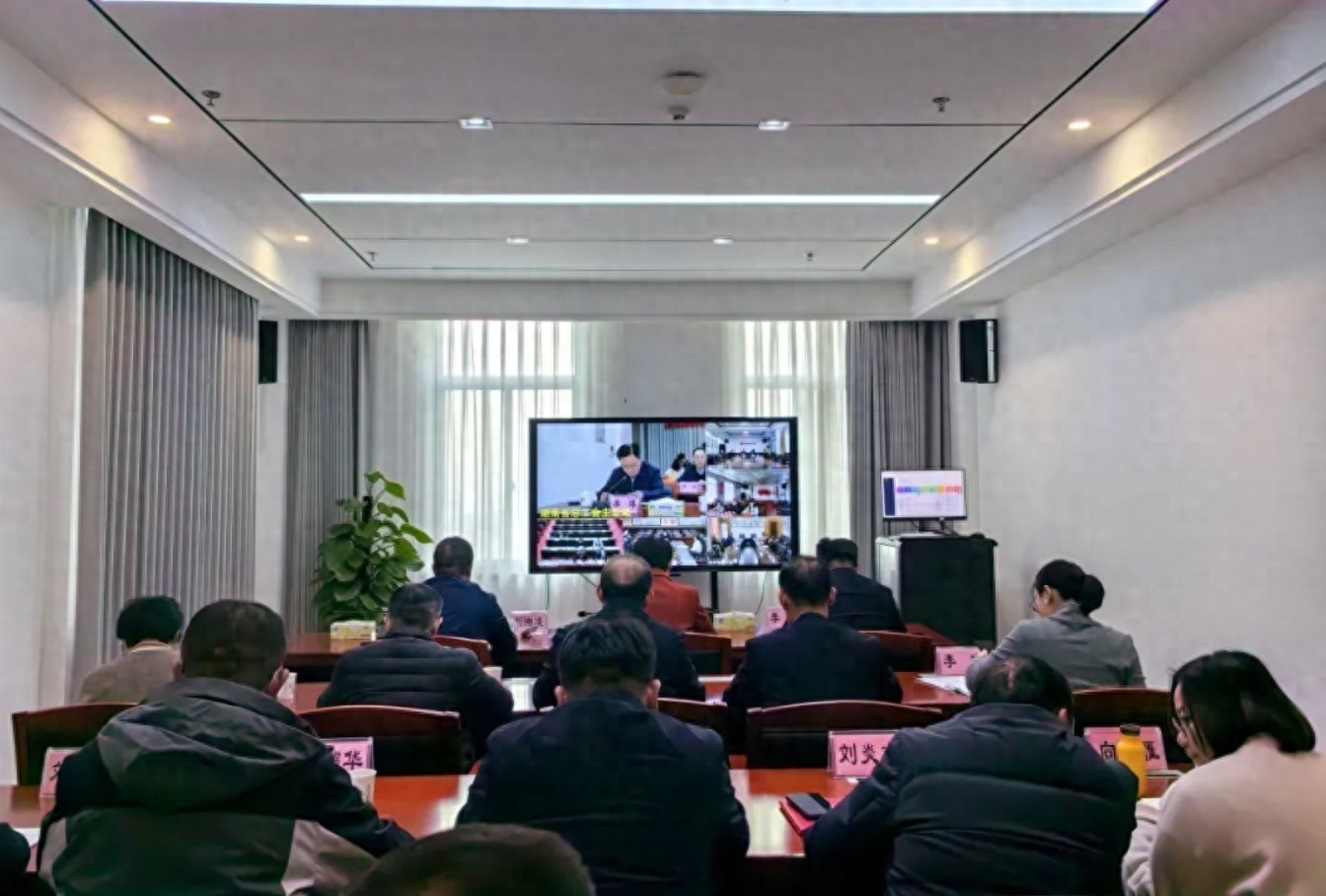 2025年元旦春节，湖南工会筹集2亿元送温暖，困难职工将获直接慰问  第1张