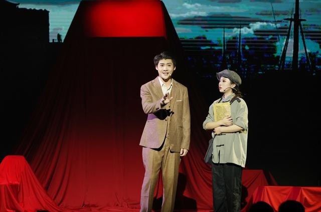 致敬聂耳！原创话剧我们的聂耳首演，揭秘国歌作曲者的传奇一生  第2张