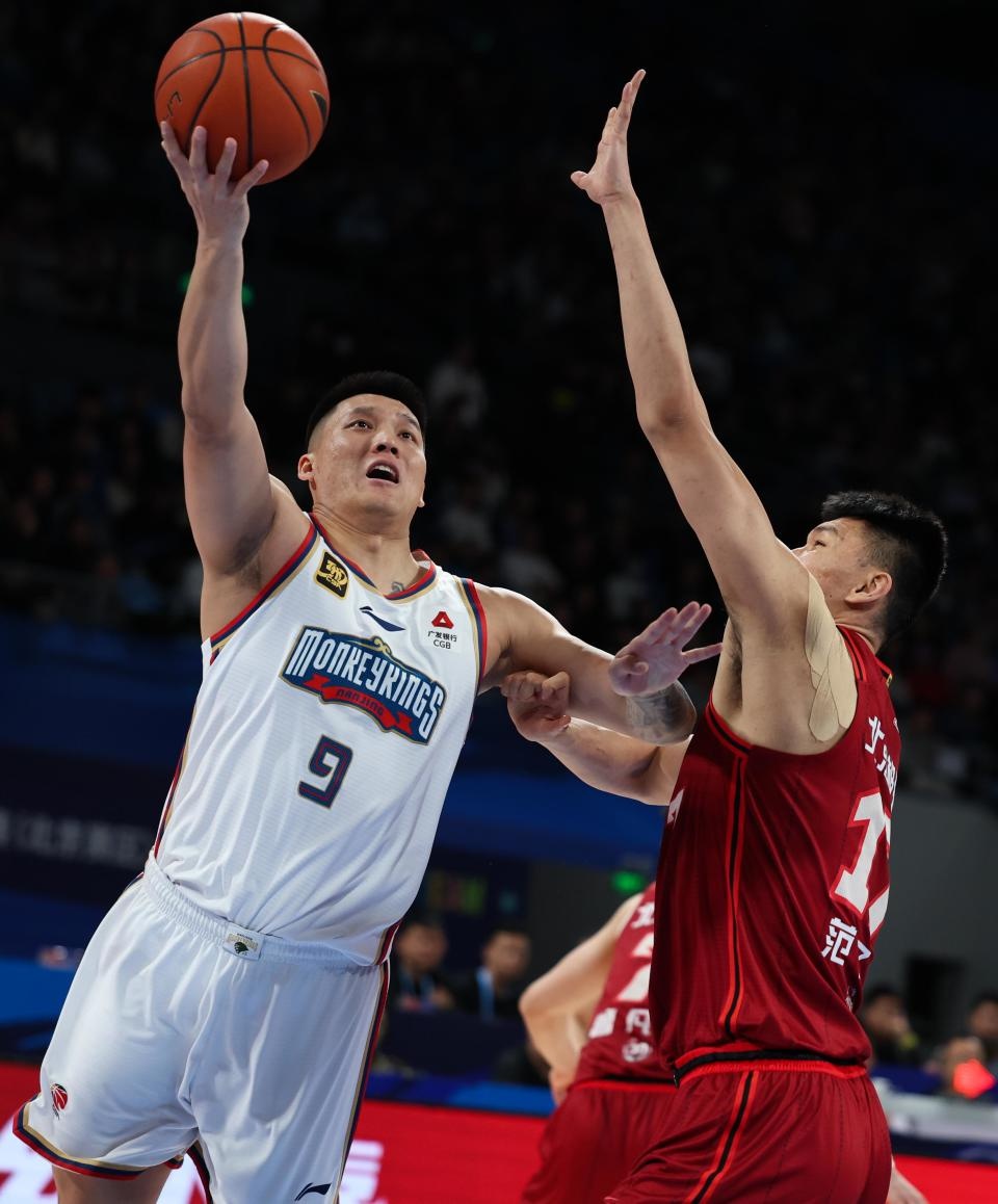 2024-2025赛季CBA常规赛第23轮:北京北汽队与南京头排苏酒队的激烈对决,谁将笑到最后? 第2张 2024-2025赛季CBA常规赛第23轮:北京北汽队与南京头排苏酒队的激烈对决,谁将笑到最后? 第2张