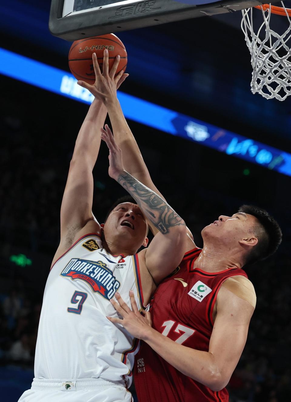 2024-2025赛季CBA常规赛第23轮:北京北汽队与南京头排苏酒队的激烈对决,谁将笑到最后? 第5张 2024-2025赛季CBA常规赛第23轮:北京北汽队与南京头排苏酒队的激烈对决,谁将笑到最后? 第5张