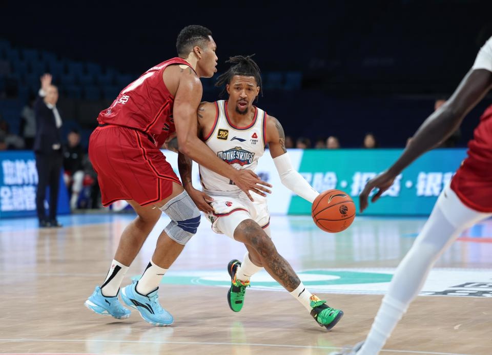 2024-2025赛季CBA常规赛第23轮:北京北汽队与南京头排苏酒队的激烈对决,谁将笑到最后? 第6张 2024-2025赛季CBA常规赛第23轮:北京北汽队与南京头排苏酒队的激烈对决,谁将笑到最后? 第6张