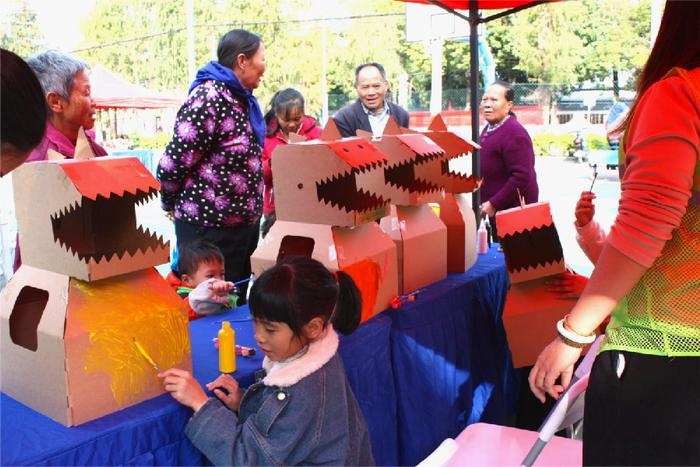 南沙区榄核镇垃圾分类全民行动日：亲子互动、游戏体验，引领环保新时尚  第3张