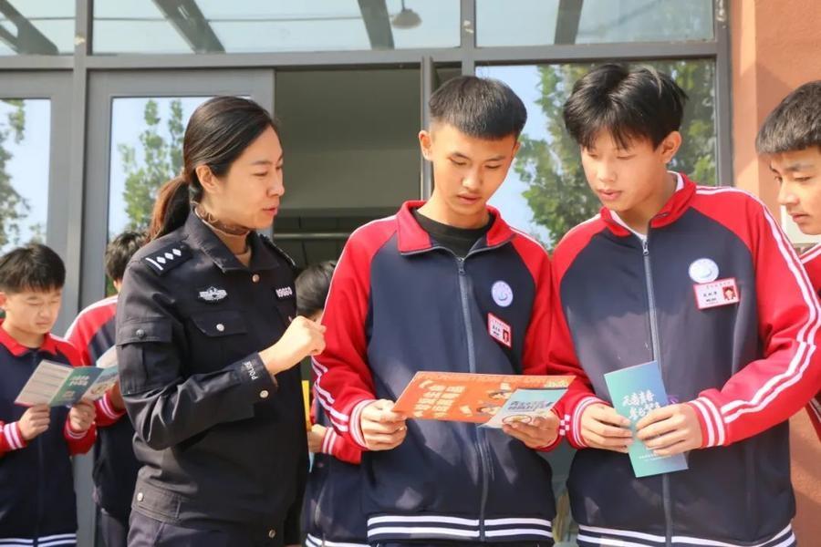 邹平市公安局开展禁毒宣传活动，远离毒品，守护美好生活  第5张