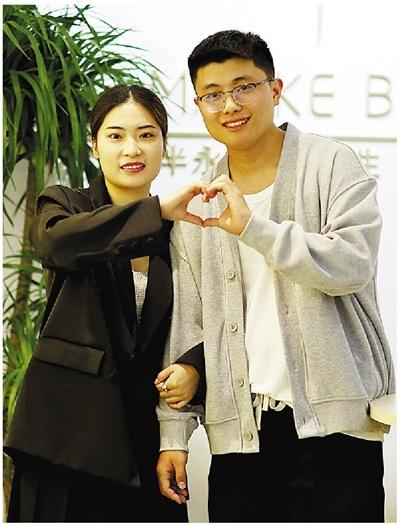 00 后创业者与 95 后上班族，因一场趣味相亲会情定康桥  第1张