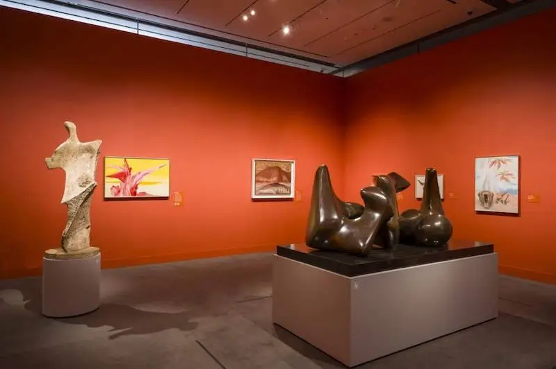 美国现代主义之母与雕塑大师跨时空对话，90 件作品带你探索自然主义  第5张