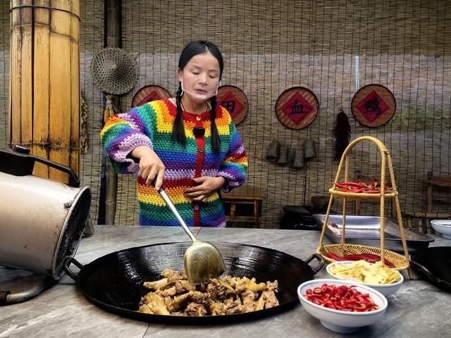 上千只鸭子奏响致富新乐章，新田养鸭产业助力乡村振兴  第3张