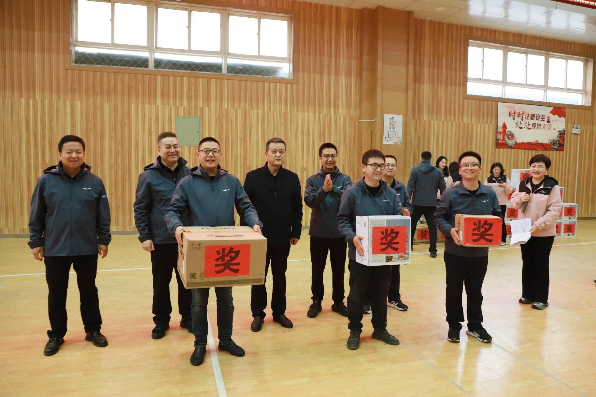 140 多名纪检监察干部齐聚运动会，诠释拼搏精神  第4张