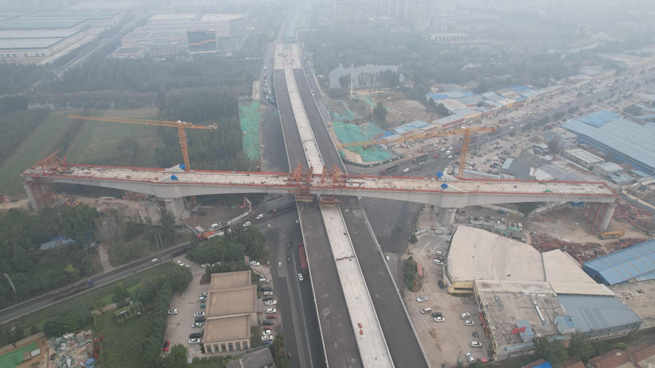 厉害了!中国中铁大桥局承建的山东济滨高铁提前 20 天顺利合龙 第1张 厉害了!中国中铁大桥局承建的山东济滨高铁提前 20 天顺利合龙 第1张