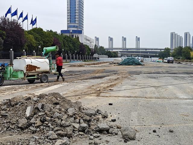 年底完工！宇通路修建进展引关注，预计 2024 年春暖完成绿化建设  第1张