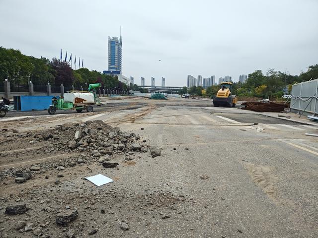 年底完工！宇通路修建进展引关注，预计 2024 年春暖完成绿化建设  第2张