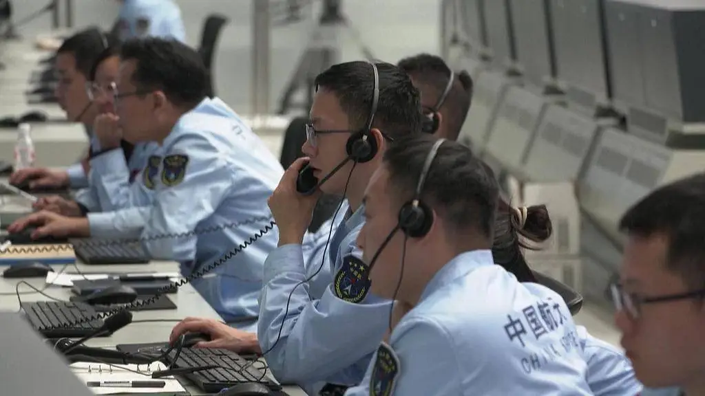 神舟十九号发射成功！蔡旭哲领衔，90 后宋令东、王浩泽首次出征  第7张