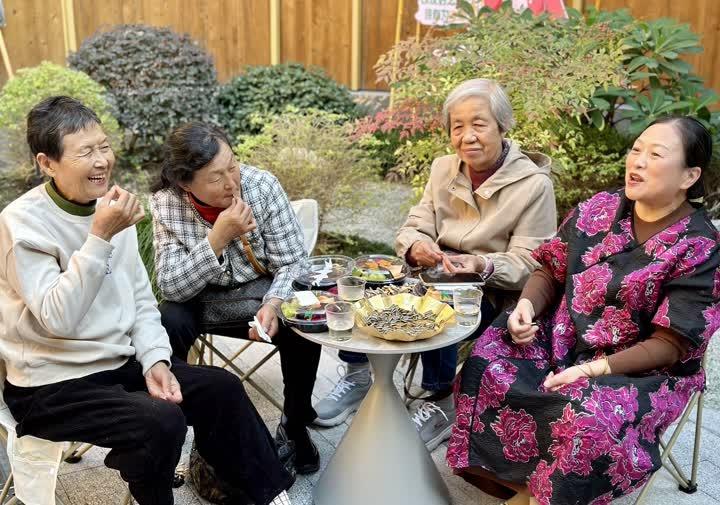 邗源社区举办拾光茶室社交达人社群活动，让老年生活更加丰富多彩  第3张
